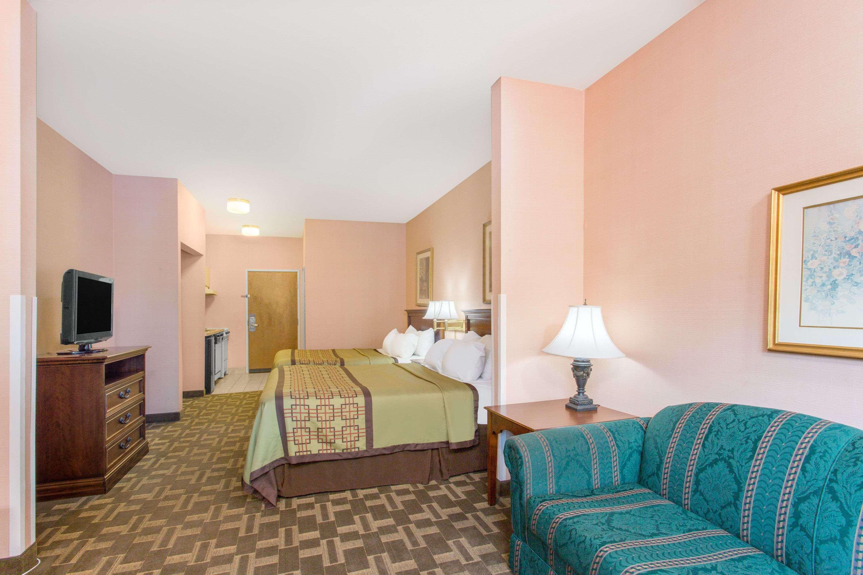 Days Inn By Wyndham Lexington Eksteriør billede